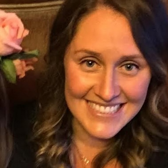 Meet your Posher, Shelby - Picture 1 of 1